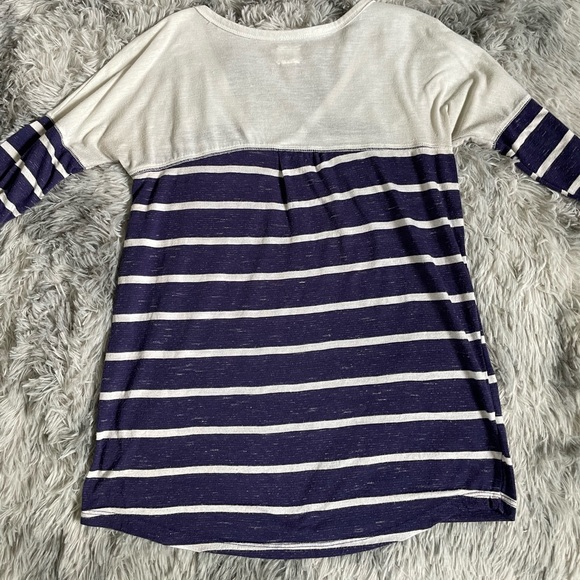 Roxy Striped Long Sleeve Top/Size Med - Picture 2 of 5